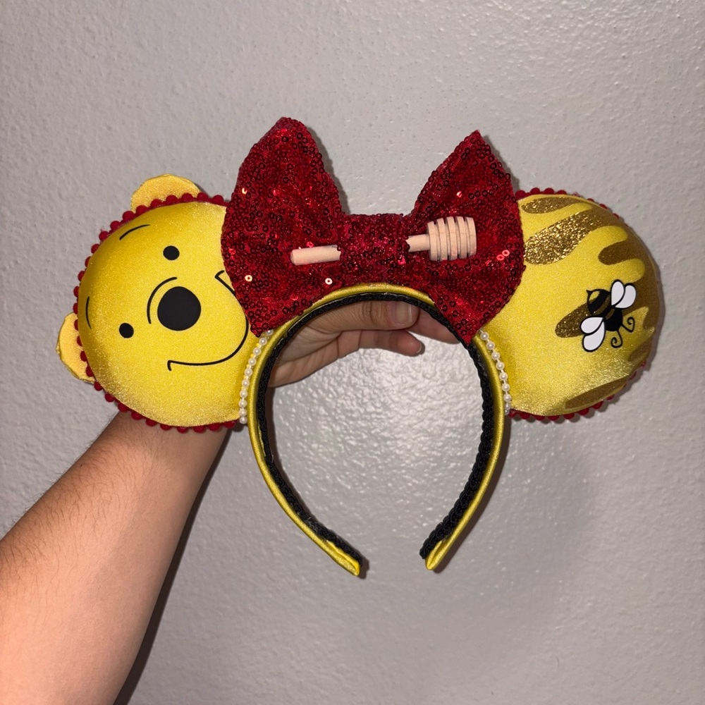 NEW DISNEY WINNIE THE POOH YELLOW & RED BOW EARS HEADBAND